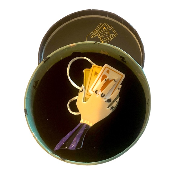 Erstwilder x Kitschy Witch Dealer of Destiny Brooch - Picture 4 of 7